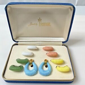 Jewels by Trifari Clip On Earring 5 Interchangeable Hoop Set in Box